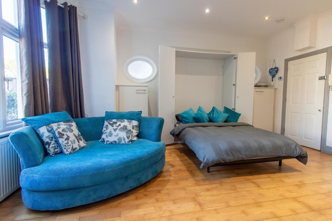 Spacious And Light Flat In Clapham London Exterior photo